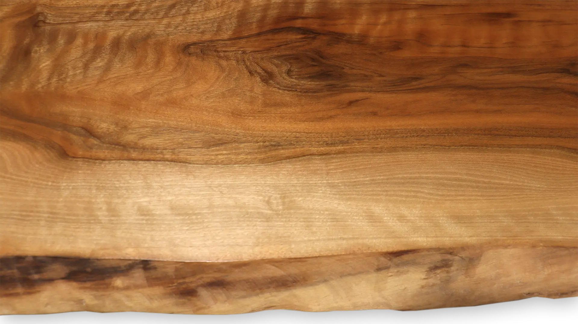 Massivholz Epoxidharz Manufaktur -Unique Woodflow- Bayerischer Wald - Holzart Walnuss euro.